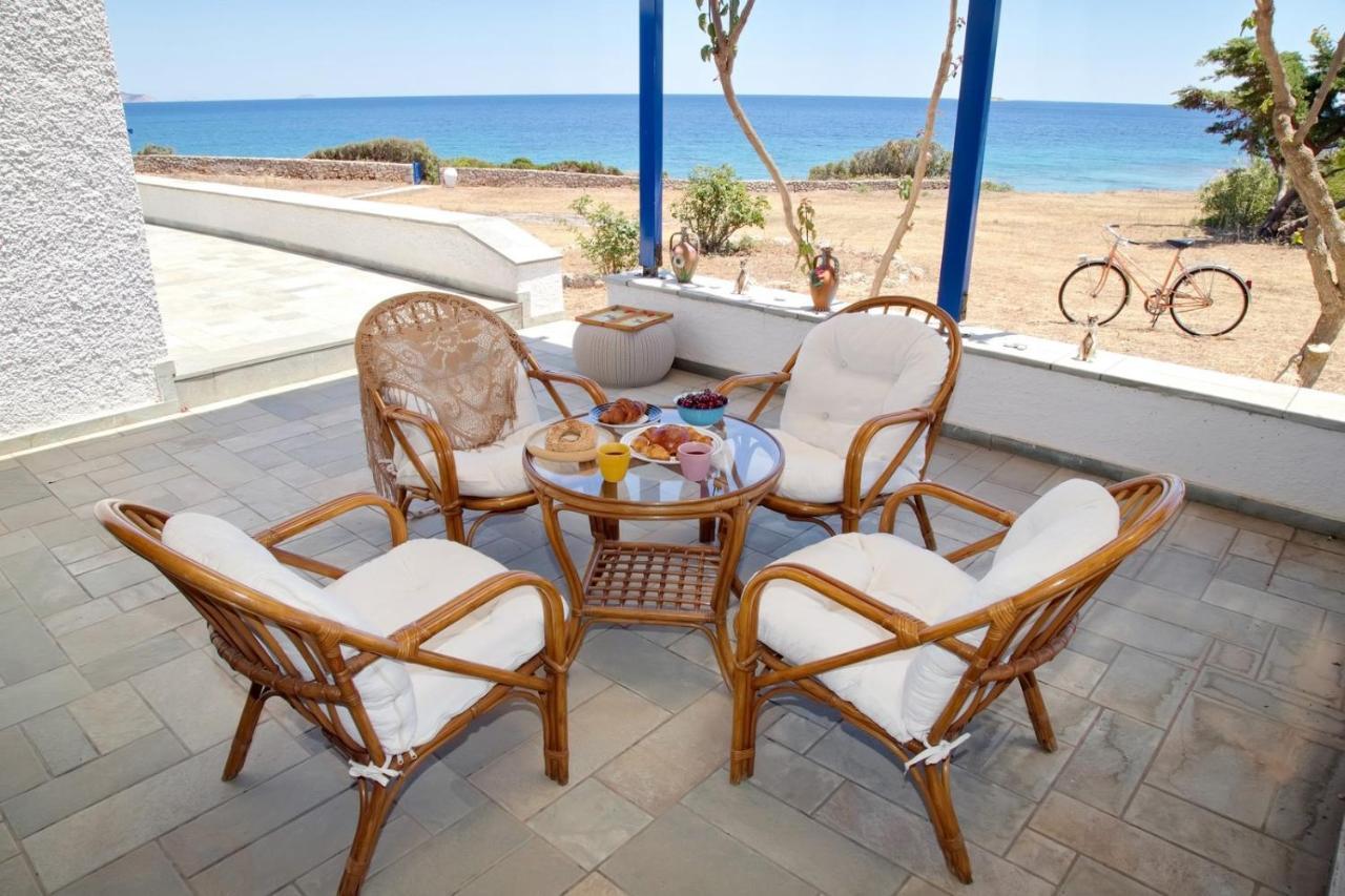 Aroura Homes 4Br Beachfront Villa Спетсес Экстерьер фото
